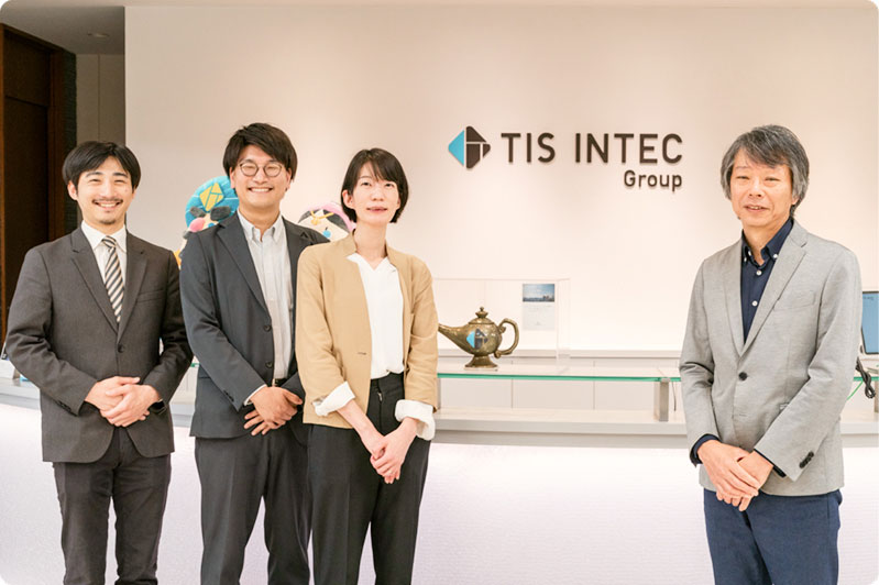 TIS INTEC 画像
